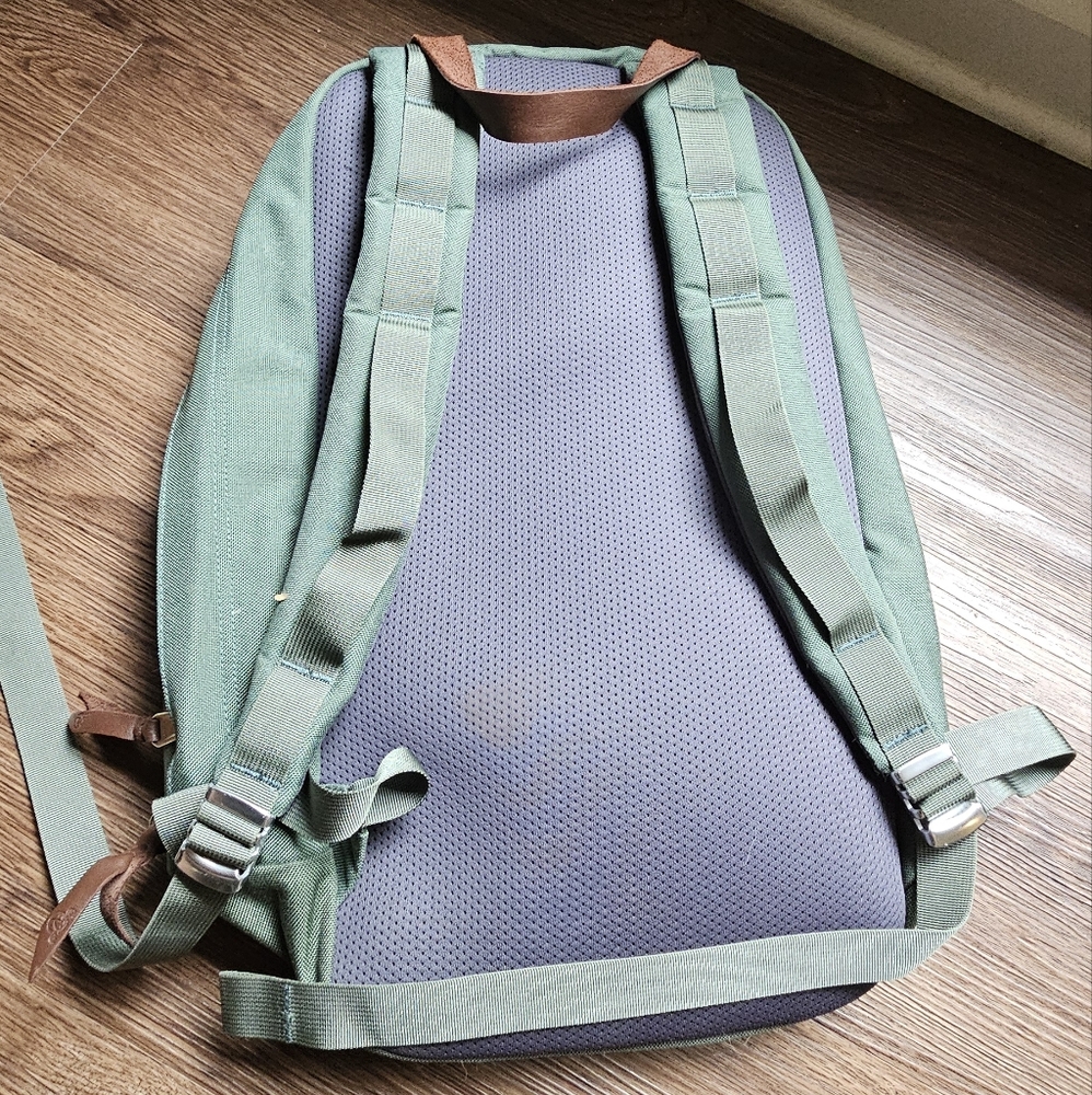 MYSTERYRANCH X MOOSEJAW Steffen Backpack - Picture 2 of 4